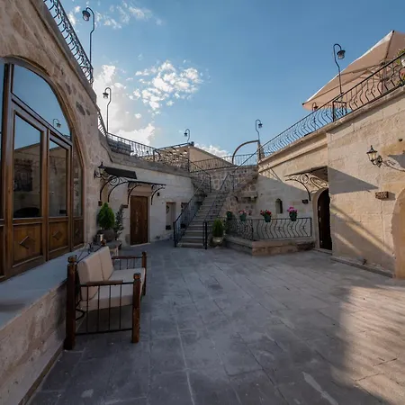 Ages In Cappadocia Hotel *