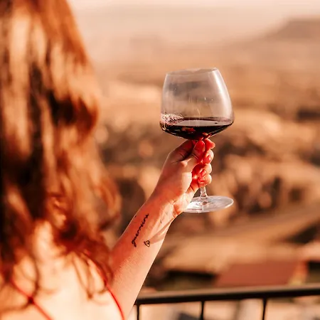 Ages In Cappadocia 호텔 *