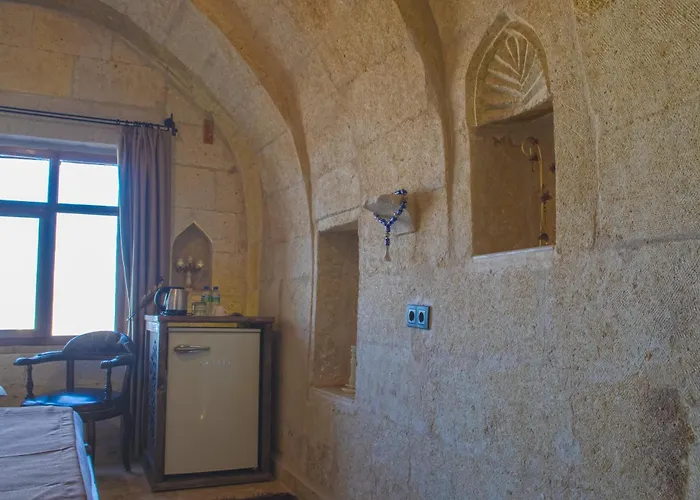 Ages In Cappadocia * Учисар